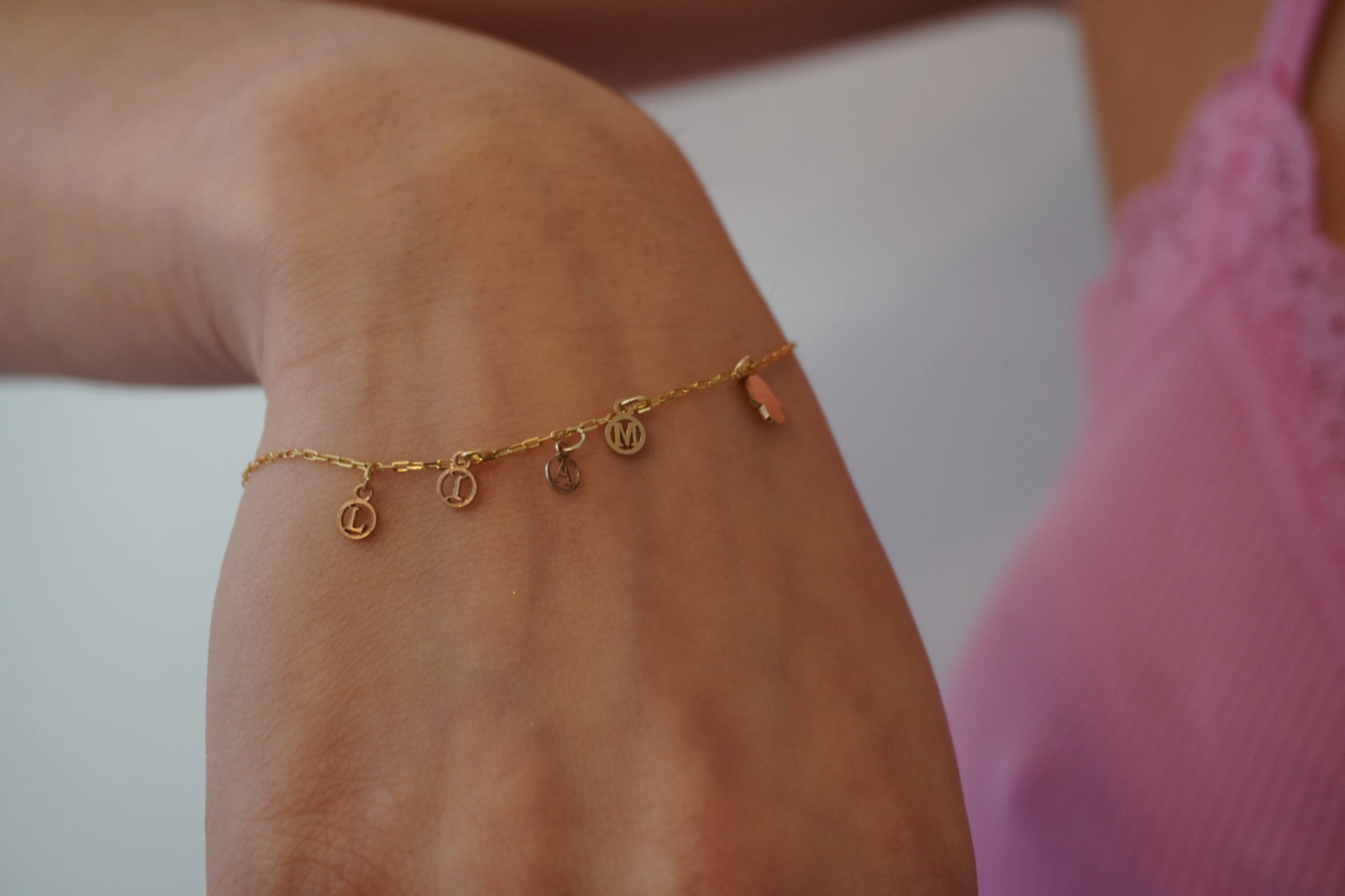 Build Your Own One Charm Bracelet | 10k Yellow Gold