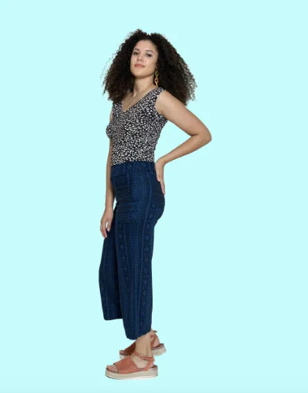 Henri Wide Leg Cropped Trousers in Blue Geo