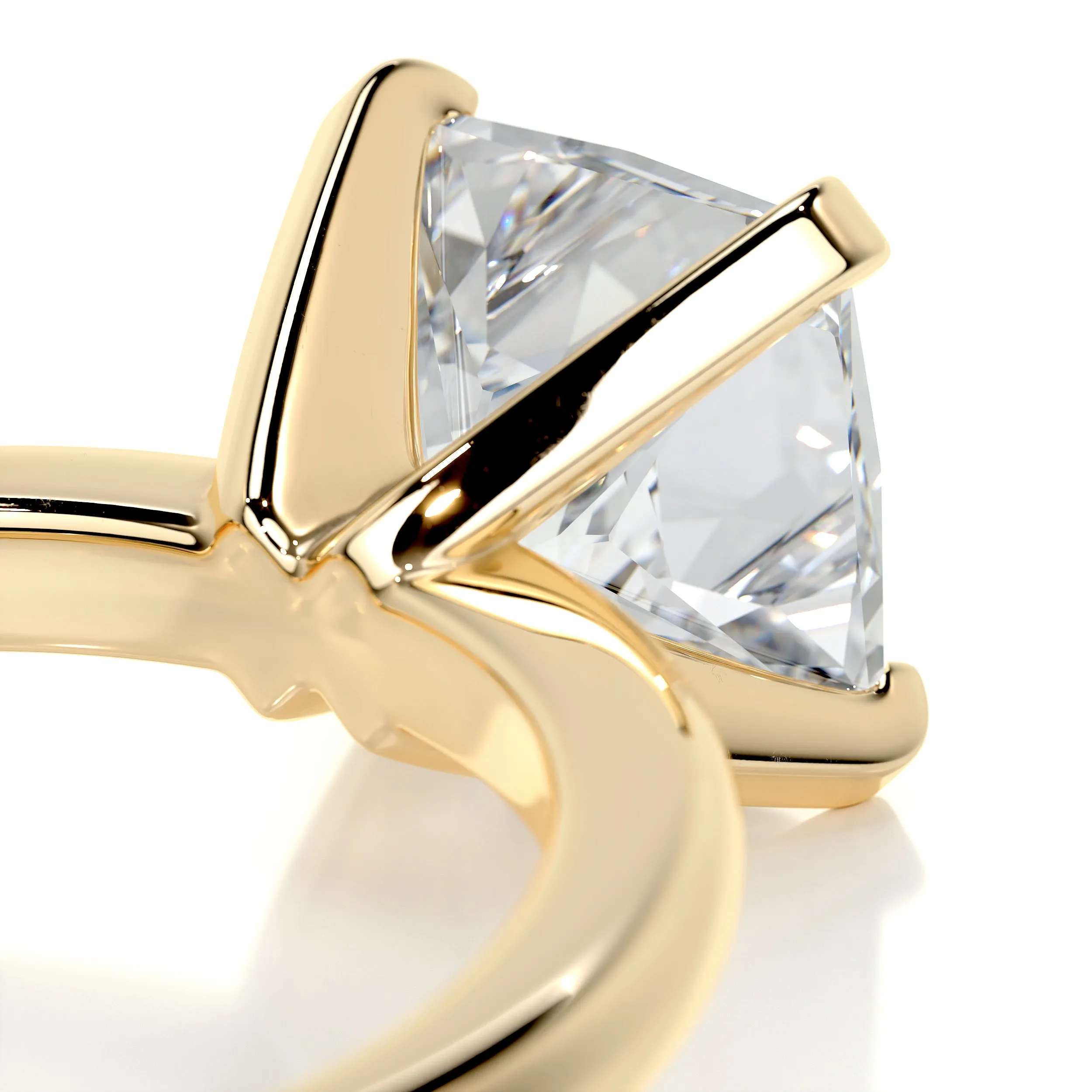 Isabelle Diamond Engagement Ring -18K Yellow Gold