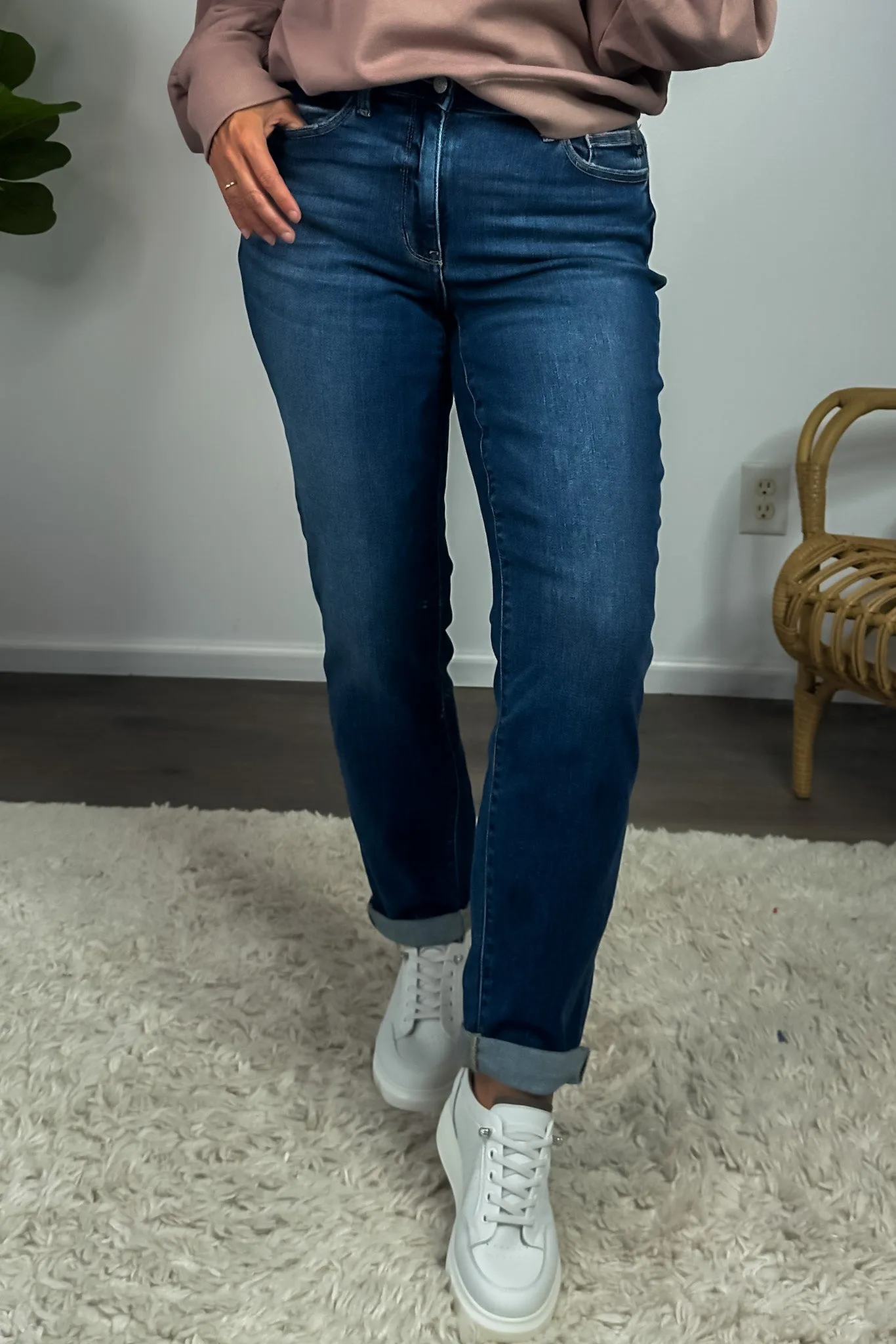 Judy Blue Jaylie Midrise Cuffed Boyfriend Jean : Dark