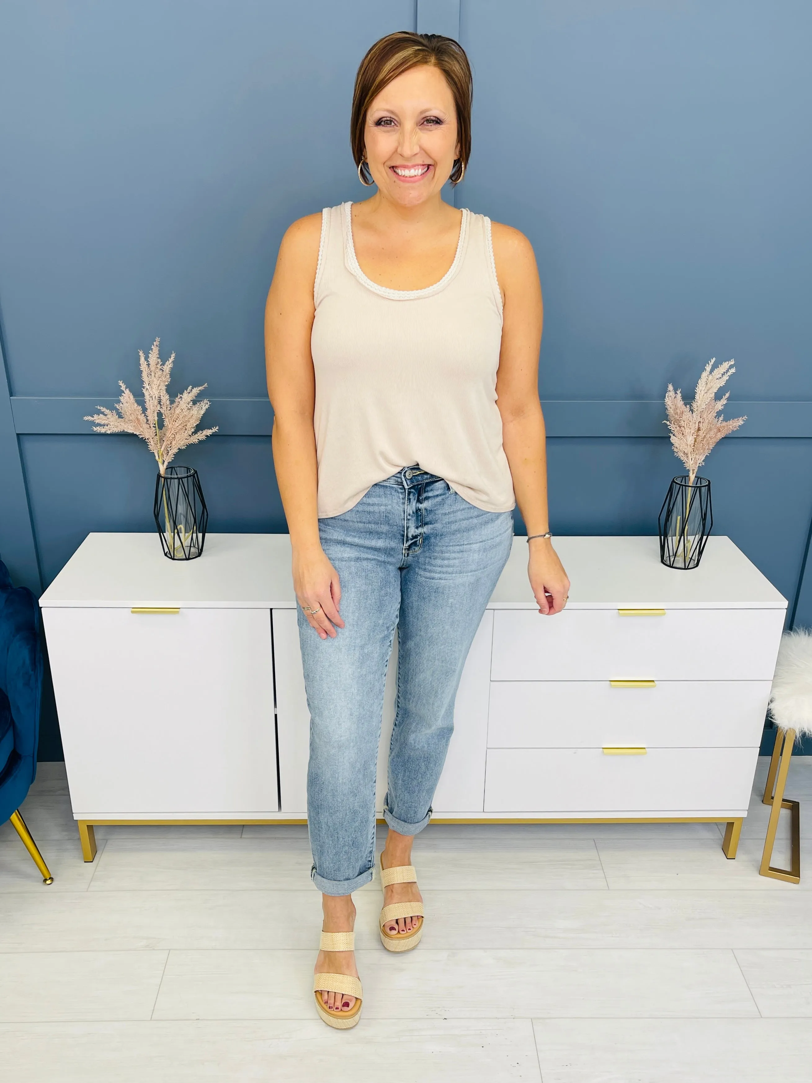 Judy Blue The Bleach Boys Midrise Boyfriend Jeans in Reg/Curvy