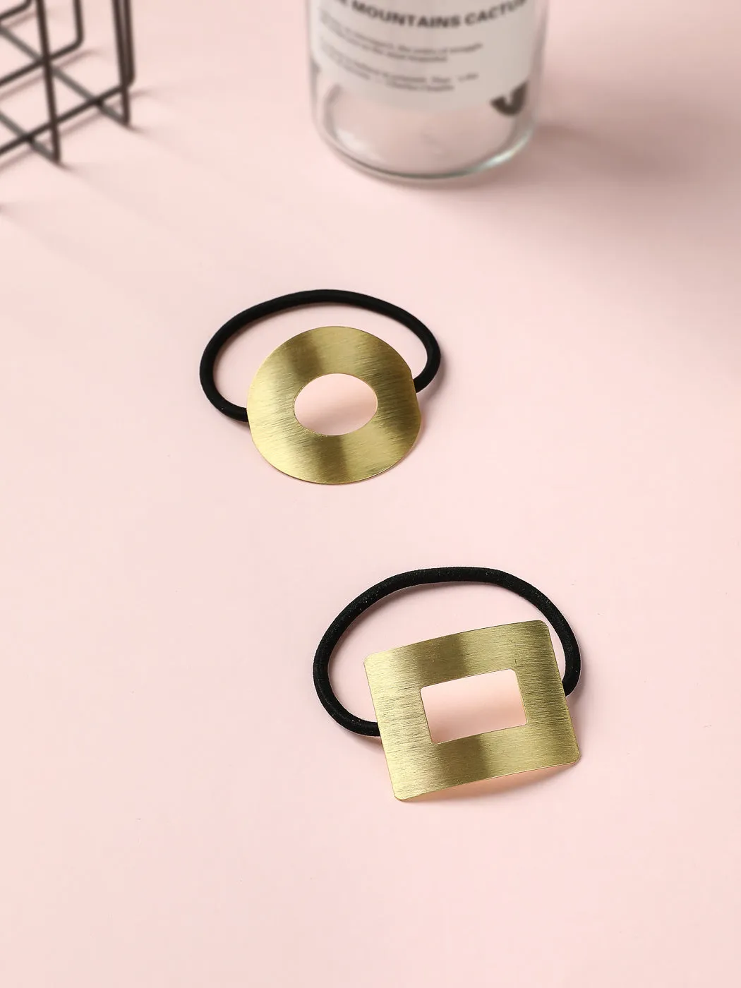 MINISO Hollowed-out Geometric Metal Rubber Band