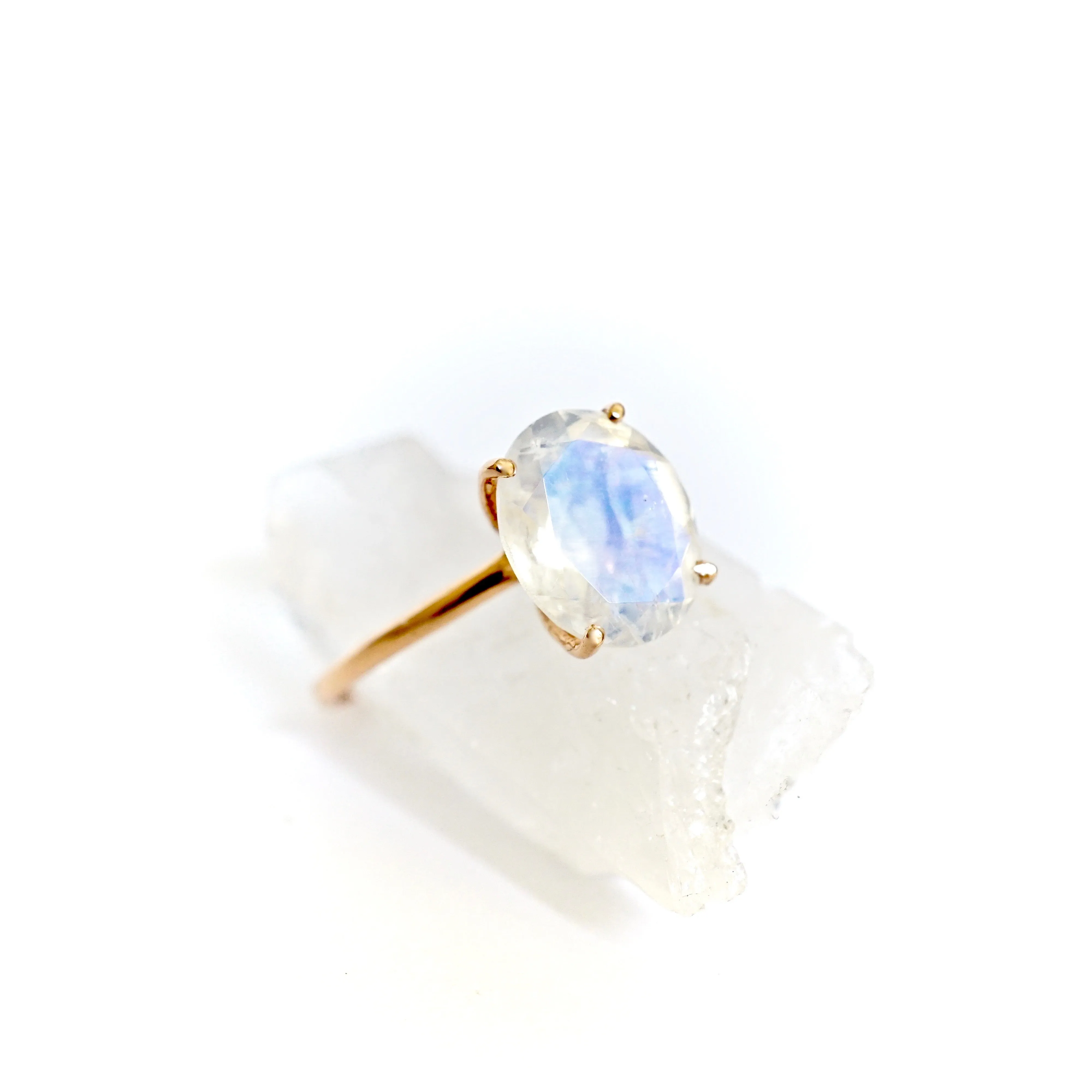 Oval Moonstone Solitaire Ring - Rainbow Moonstone Gold Ring - Moonstone Engagement Ring