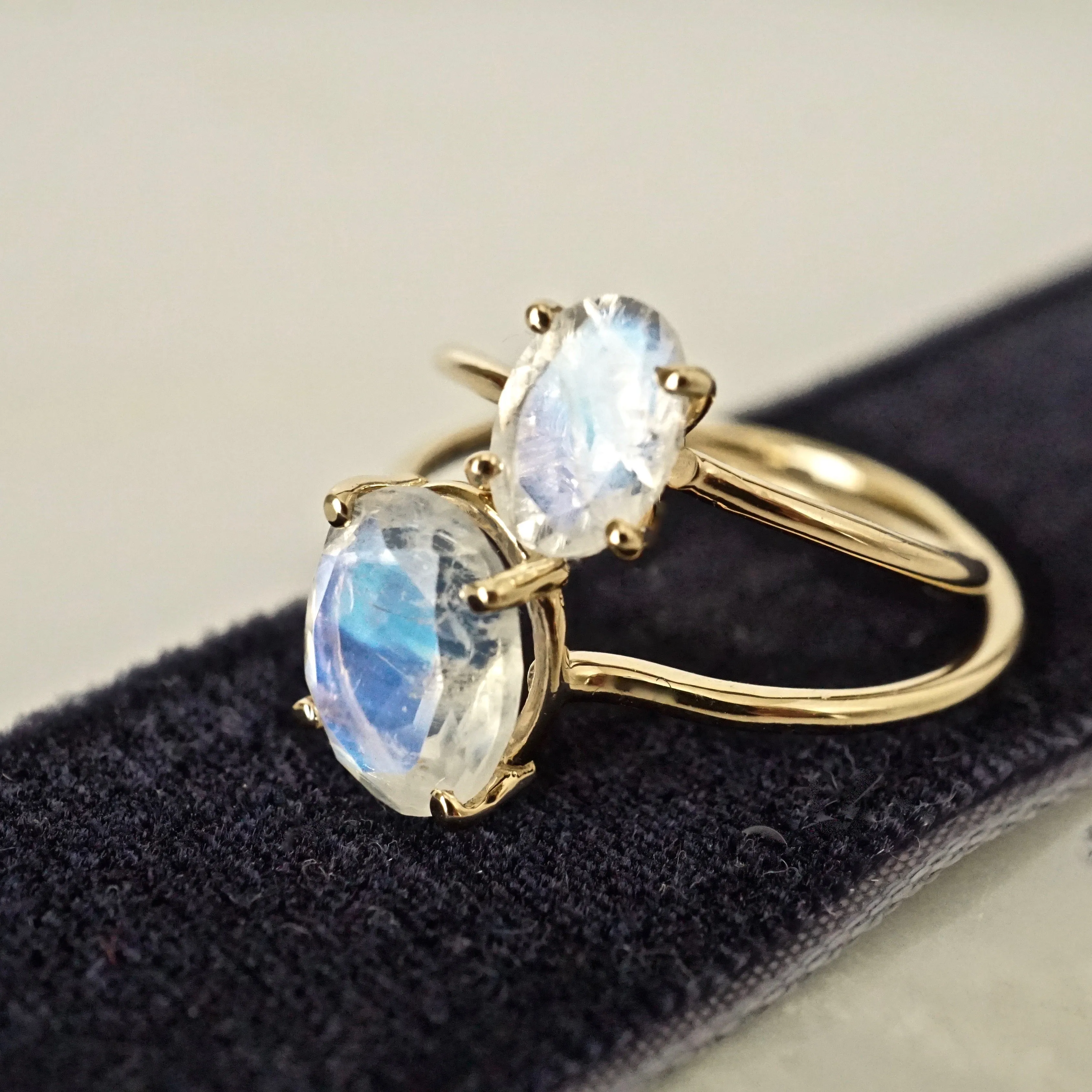 Oval Moonstone Solitaire Ring - Rainbow Moonstone Gold Ring - Moonstone Engagement Ring