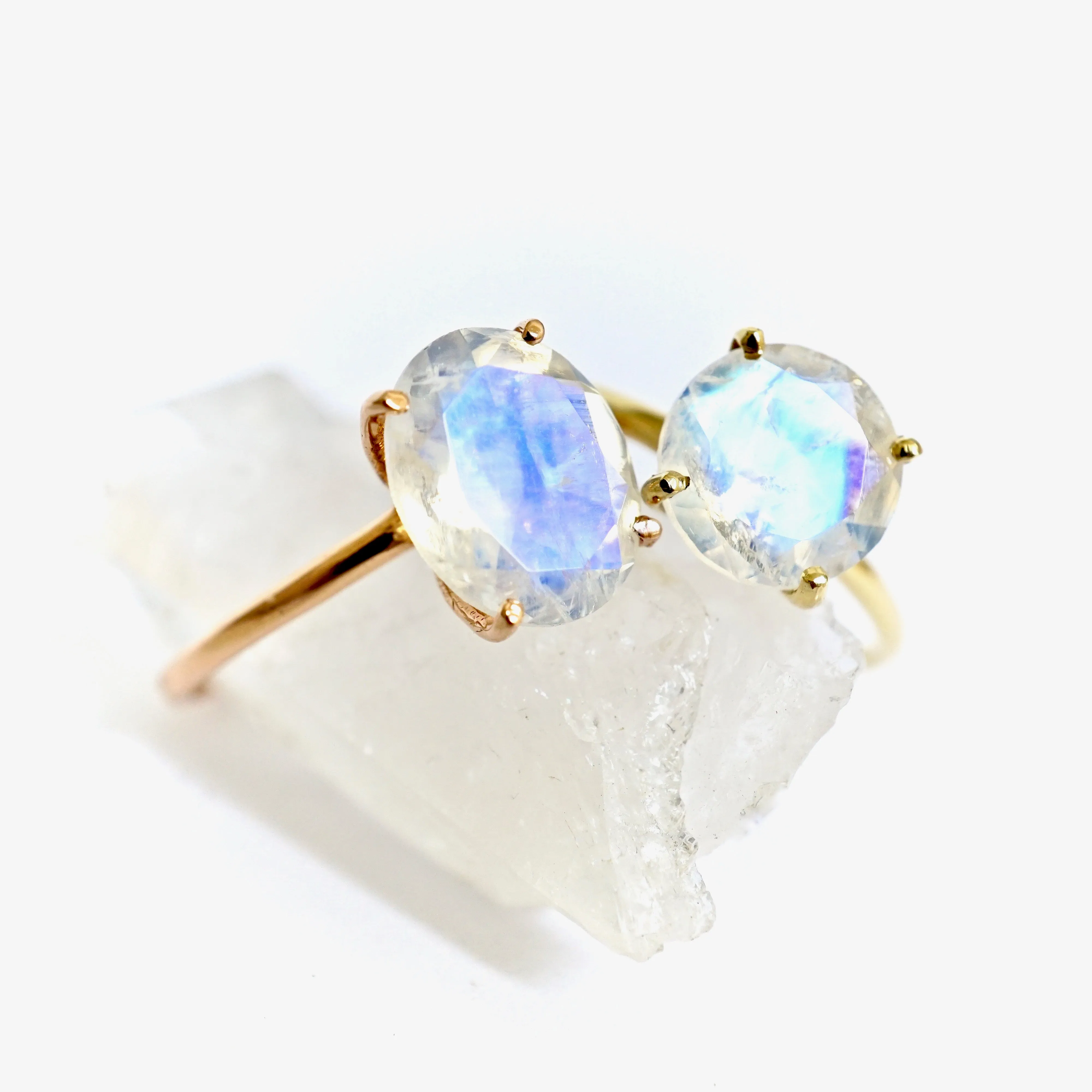 Oval Moonstone Solitaire Ring - Rainbow Moonstone Gold Ring - Moonstone Engagement Ring