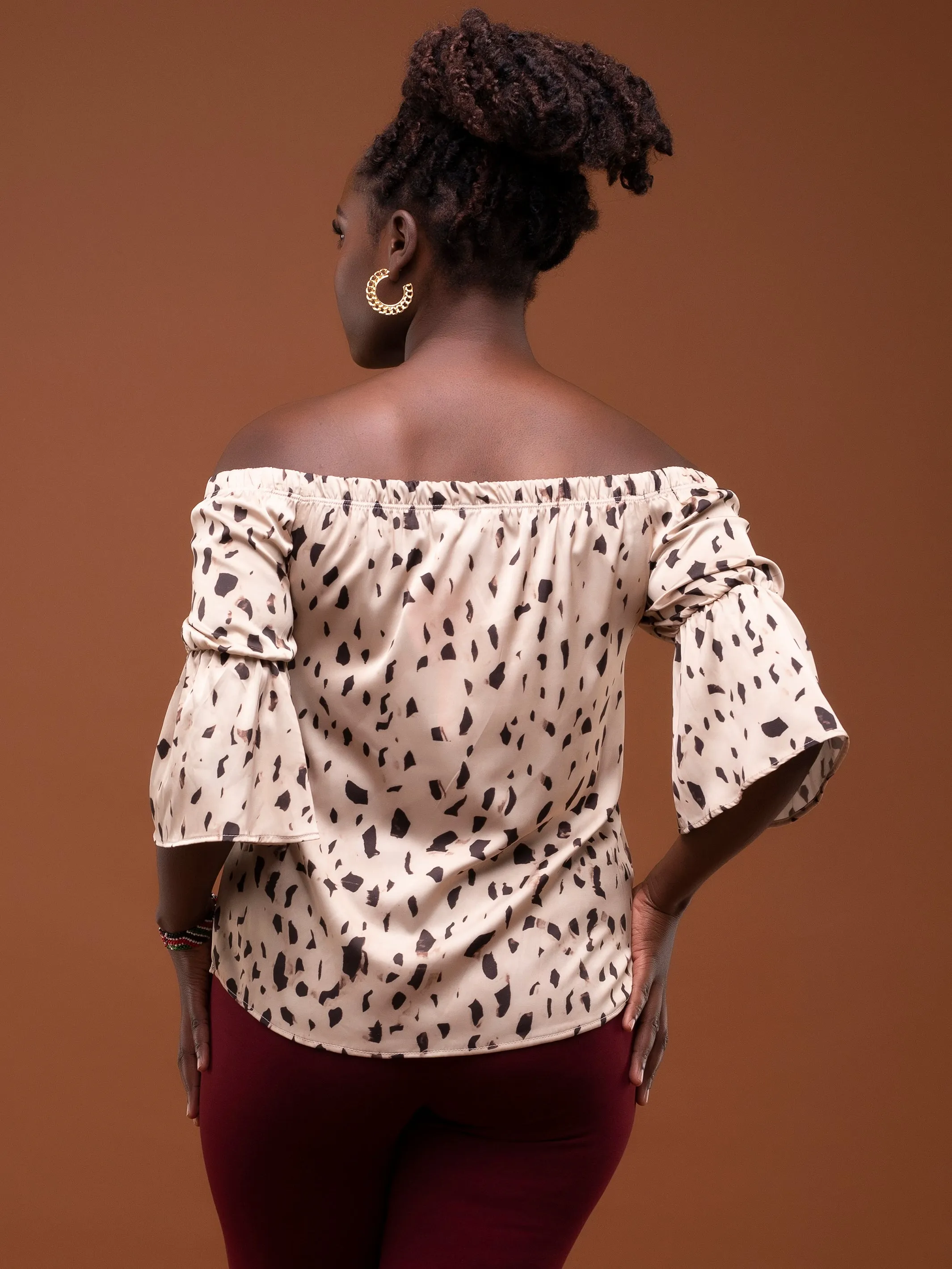 Safari Ayana Off Shoulder 3/4 Sleeved Top - Brown Print